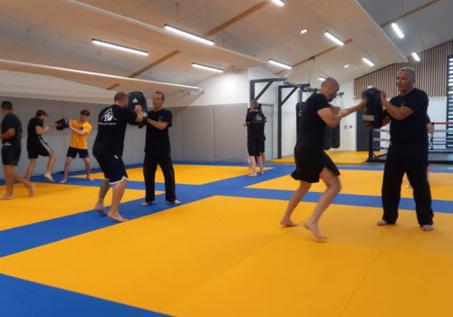 Premier Cours De Krap Système Dans La Nouvelle Salle