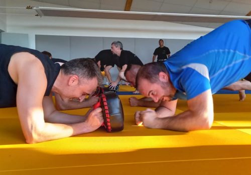 Premier Cours De Renforcement Musculaire Dans La Nouvelle Salle